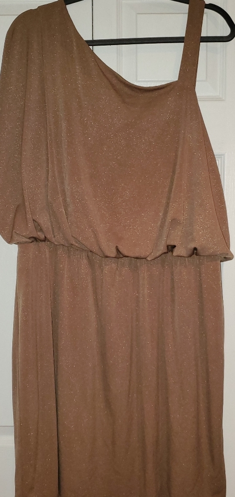 Plus size cocktail dress